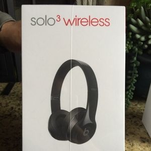 HeadPhones (BeatsSolo³ wireless